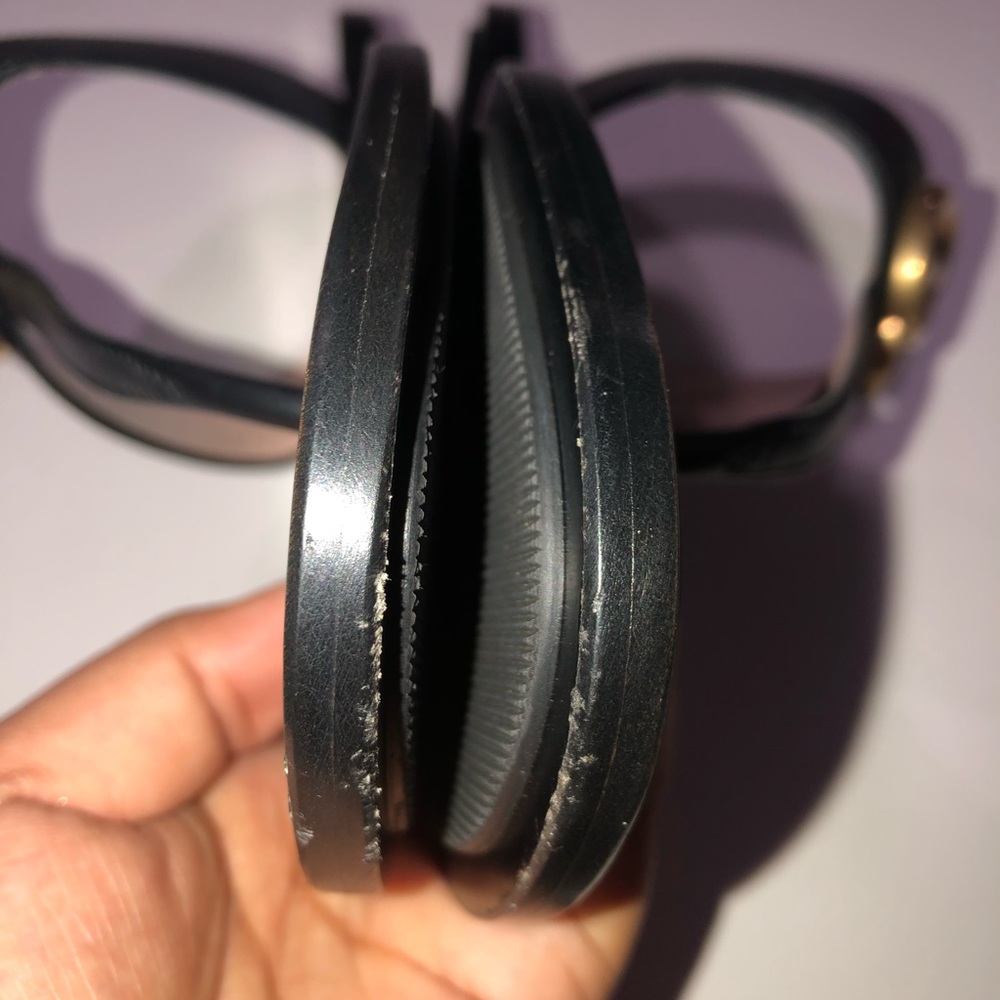 Gucci GG T-Strap Sandals - Picture 8 of 11